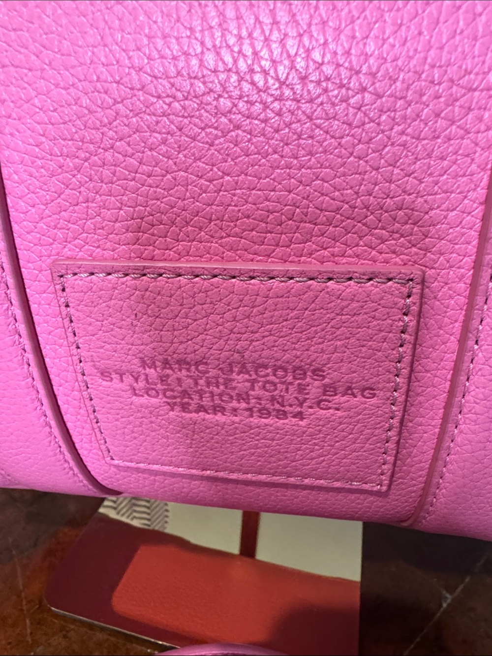 Authentic Marc Jacobs The Tote Bag Small Tote in Bright Pink - Picture 5 of 16